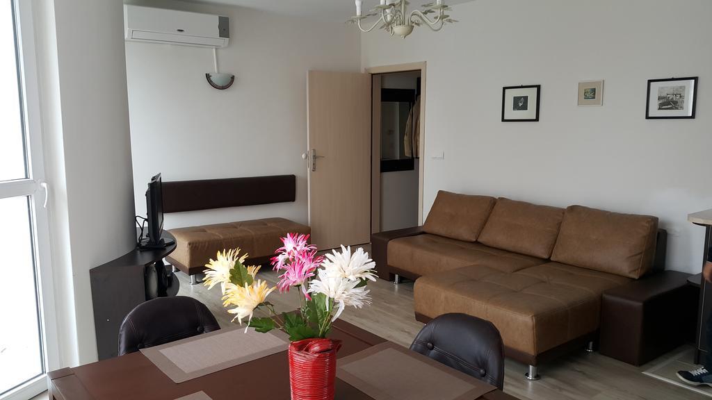 Kraybrezhna Apartment Gmina Gmina Pomorie Zewnętrze zdjęcie